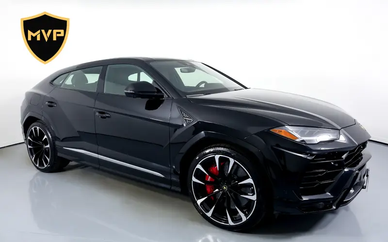 2024 Lamborghini Urus S, black exterior, for rent in Miami