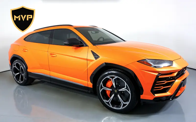 2024 Lamborghini Urus S, orange exterior, for rent in Miami