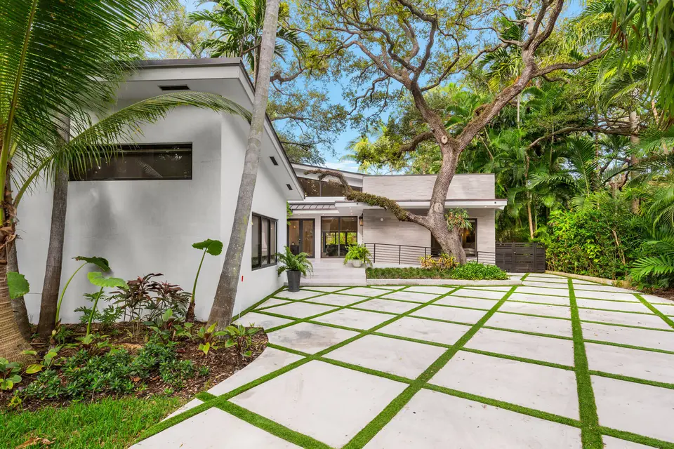 Villa Zen — villa rental in Miami
